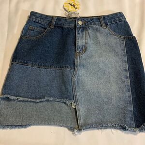 Hayden size medium NWT distressed/patched skirt
